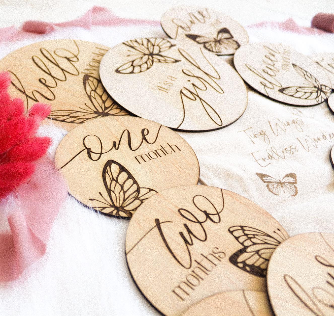 Butterfly Baby Milestone Discs – Wooden Keepsake Set (12 months + Birth Announcement)